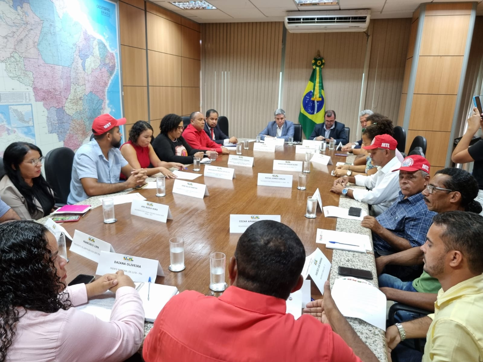 Movimentos do Campo de AL realizam agenda de negociação Min Paulo