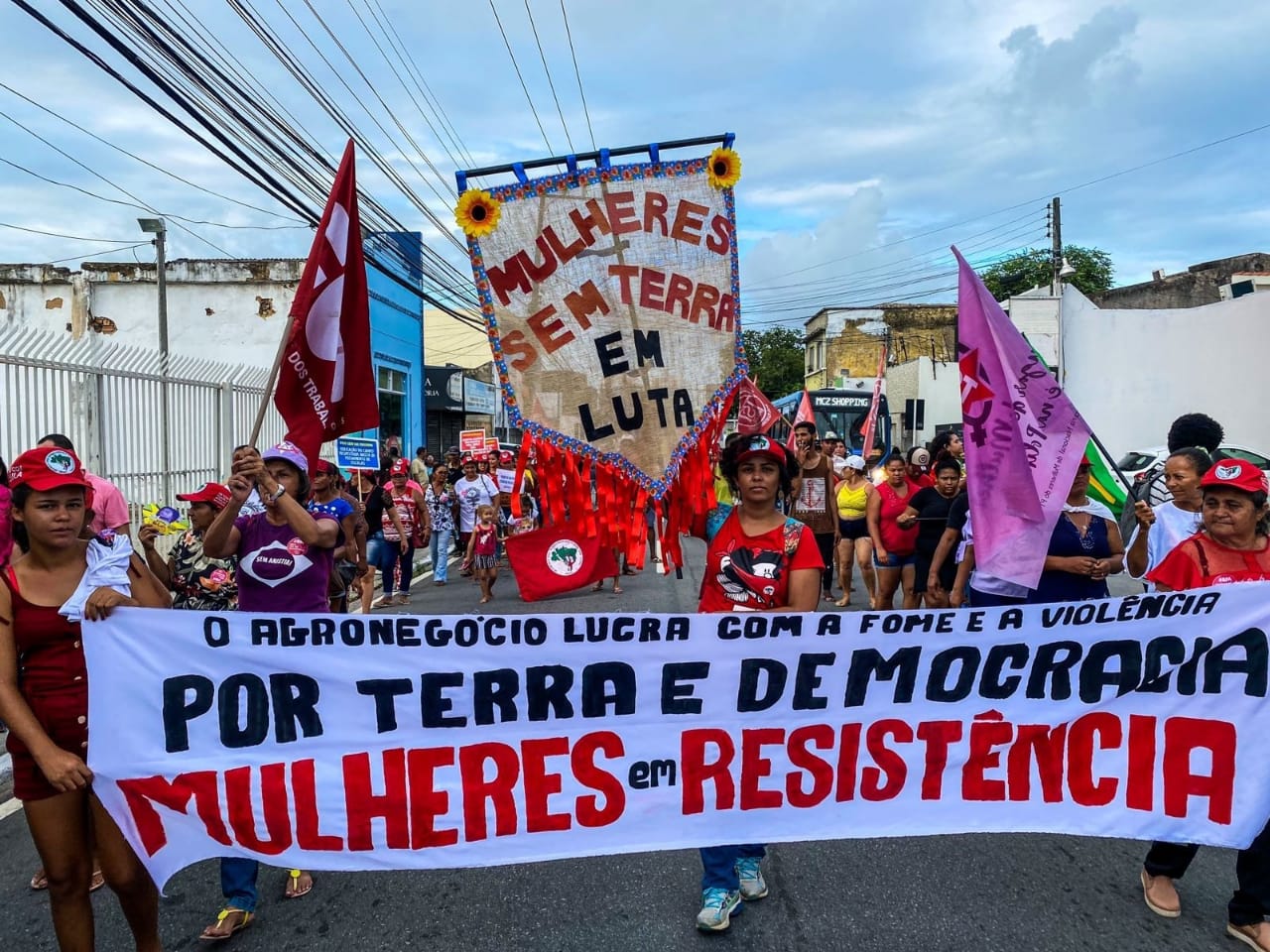 Mulheres Sem Terra Mobilizam Jornada Nacional Em Defesa De Seus Corpos