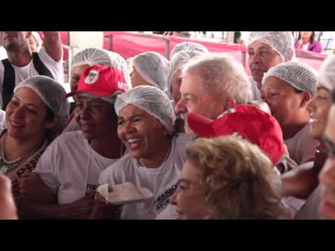 Lula visita a Feira Nacional da Reforma Agrária