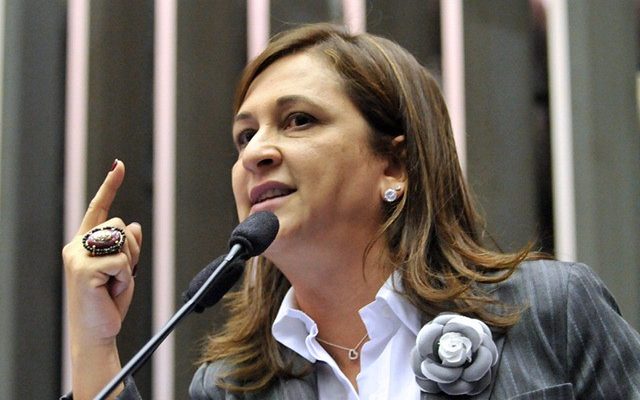 Agricultores criticam foco no agronegócio previsto no programa 'Classe Média no Campo'