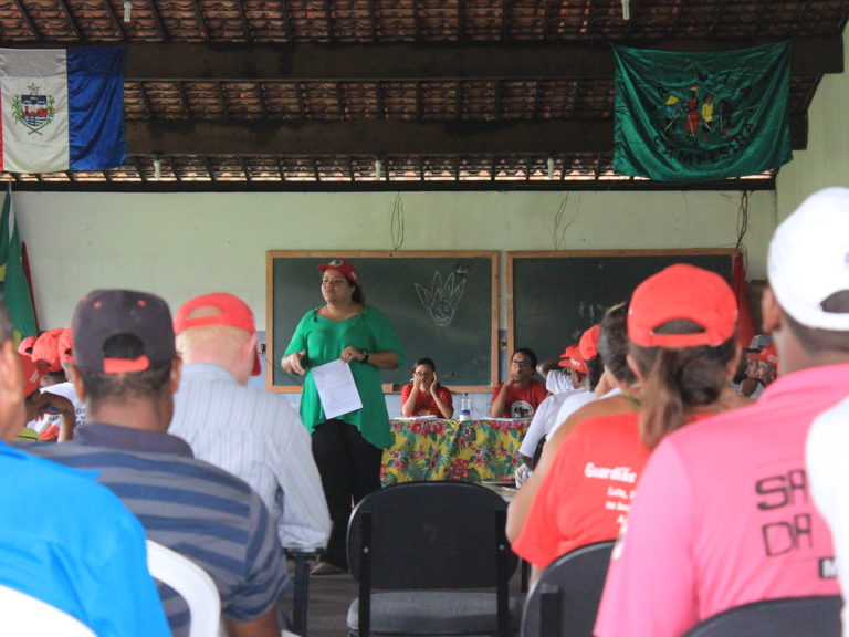 MST aprofunda trabalho de base em Alagoas