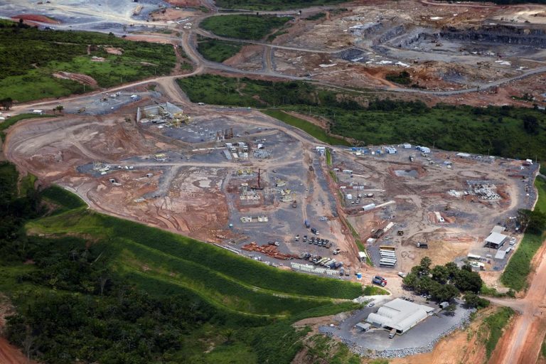 Justiça suspende licença de Belo Monte e pede reestruturação da Funai no Pará