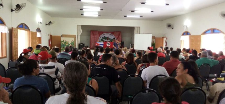 Sem Terra se reúnem no 29º encontro estadual em São Paulo