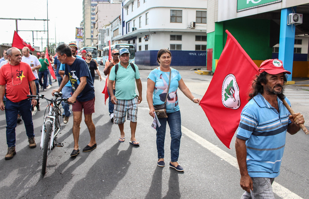 Camponeses do MST participaram das mobilizações em Porto Alegre..jpg