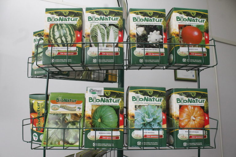 Bionatur lança campanha promocional de sementes agroecológicas