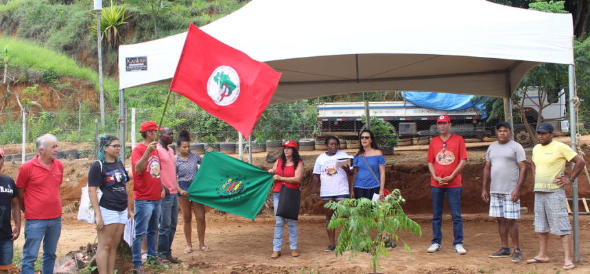 Grupo de mulheres do MST inaugura agroindústria no Espírito Santo