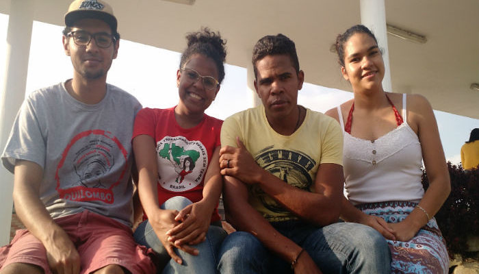 pobre e sem-terra: conheça brasileiros que se formarão em medicina na Venezuela