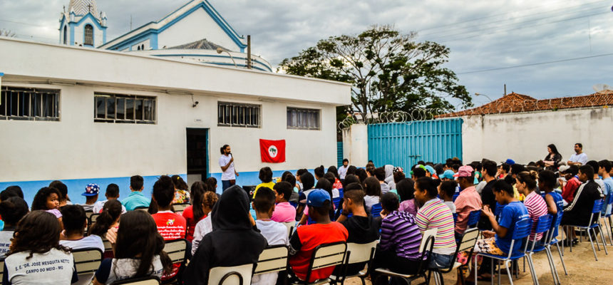 Debate sobre alimentação saudável envolve mais de 500 estudantes no Sul de Minas
