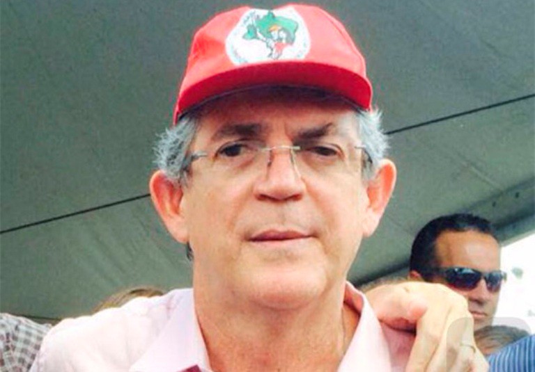 Governador da Paraíba envia mensagem de solidariedade ao MST