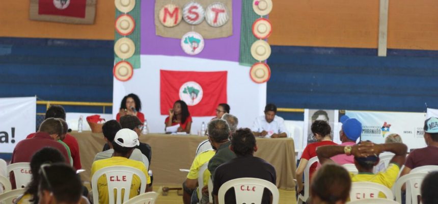 MST debate os desafios da luta por direitos sociais