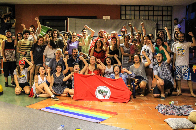 MST leva solidariedade aos estudantes que ocupam prédio da PUC-RS