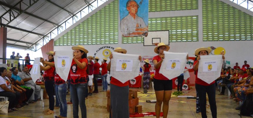 MST homenageia bispo Dom Fragoso
