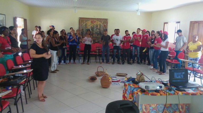 MST realiza formação para erradicar o analfabetismo na Bahia