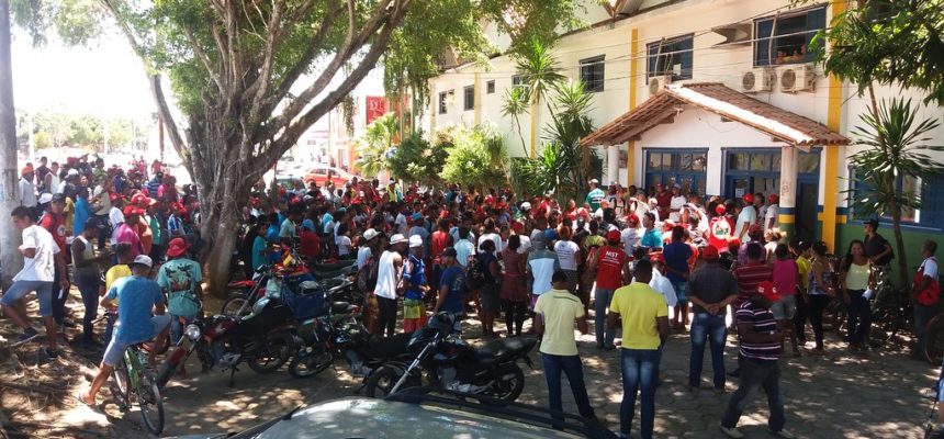 Juventude Sem Terra ocupa prefeitura em defesa da Educação do Campo