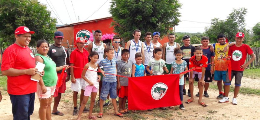 Rádio Camponesa FM comemora seis anos de ocupação do latifúndio do ar