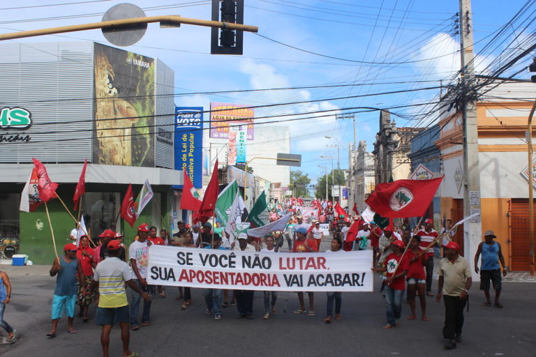 Jornada de Lutas continua em Maceió com ocupação do Incra