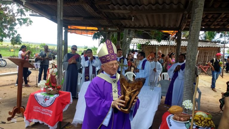 Arquidiocese de Natal celebra ato em solidariedade ao MST