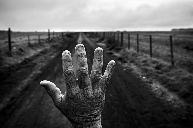 Custo Humano dos Agrotóxicos: fotojornalista retrata vítimas da contaminação