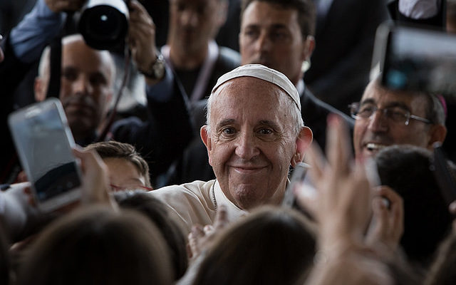 Papa Francisco elogia sindicatos e clama por novo pacto social