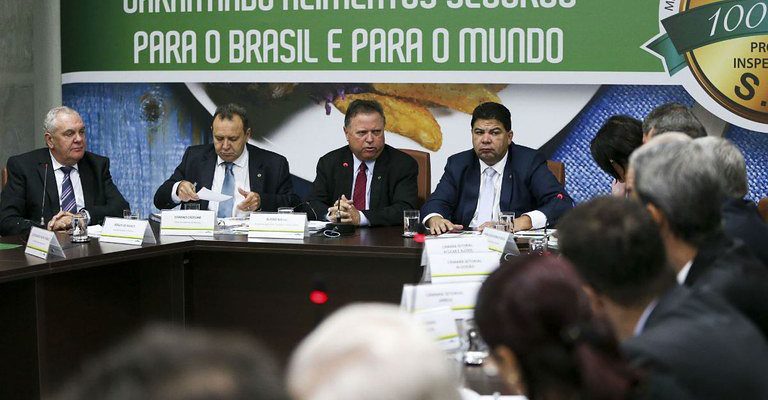 Projeto de Lei cria “vazio legal” na legislação brasileira de agrotóxicos