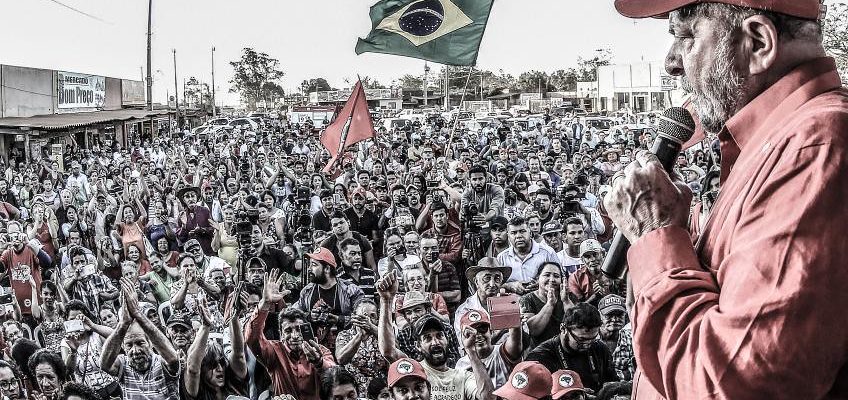 Acompanhe Minuto a Minuto: Atos em Defesa da Democracia e do Lula