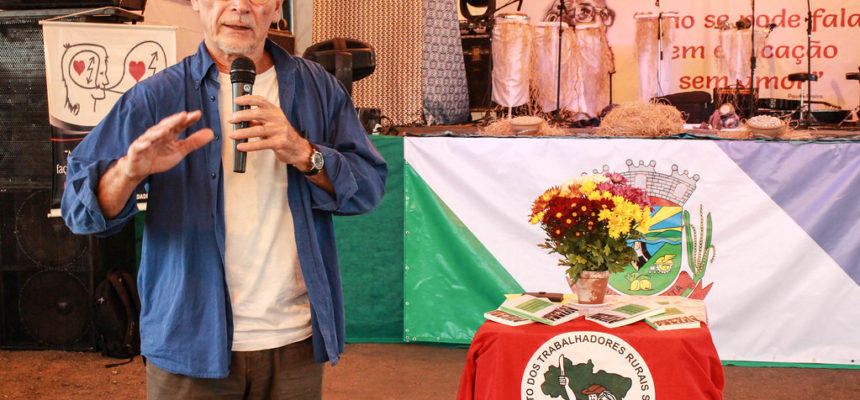 Psicanalista trabalha a valorização humana e social em áreas da Reforma Agrária