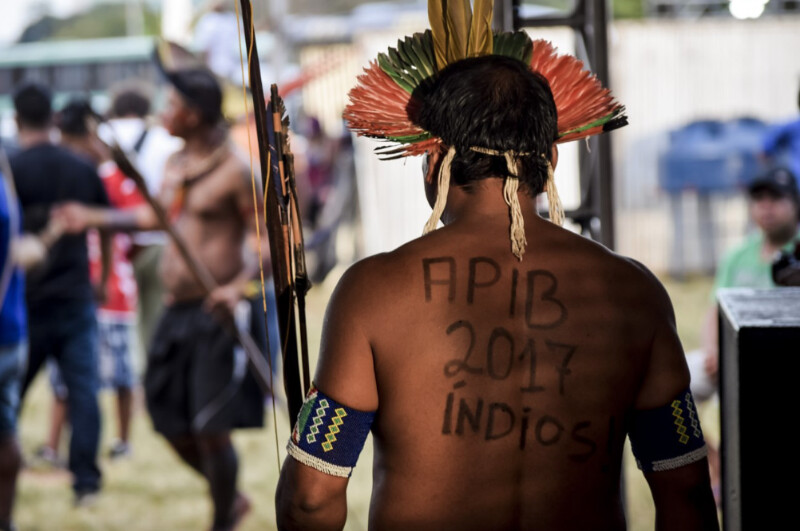 indigenas-brasilia-midianinja.png