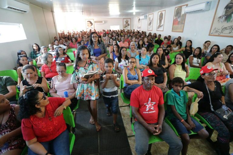 Educadores do MST apontam os desafios da educação do campo na Chapada Diamantina