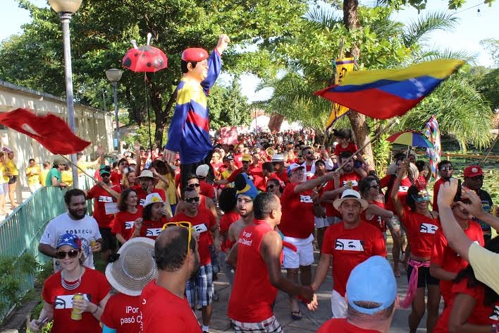 MST celebra o Carnaval na cidade histórica de Olinda