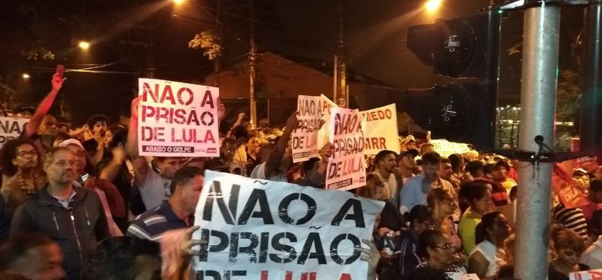 Minuto a Minuto: Moro determina prisão de Lula