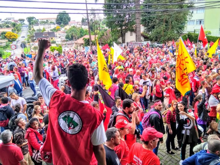 Mobilização e ações de solidariedade marcam a Jornada de Lutas no Paraná