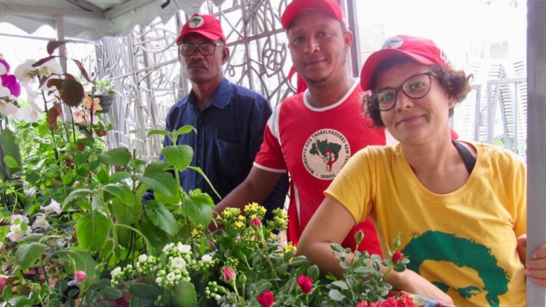 O tema da reforma agrária no centro de Salvador