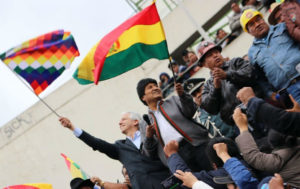 MST rechaça golpe na Bolívia