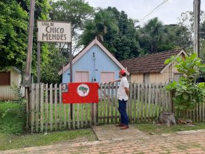 A vida pela floresta: Chico Mendes sob o olhar de um seringueiro Sem Terra  - MST