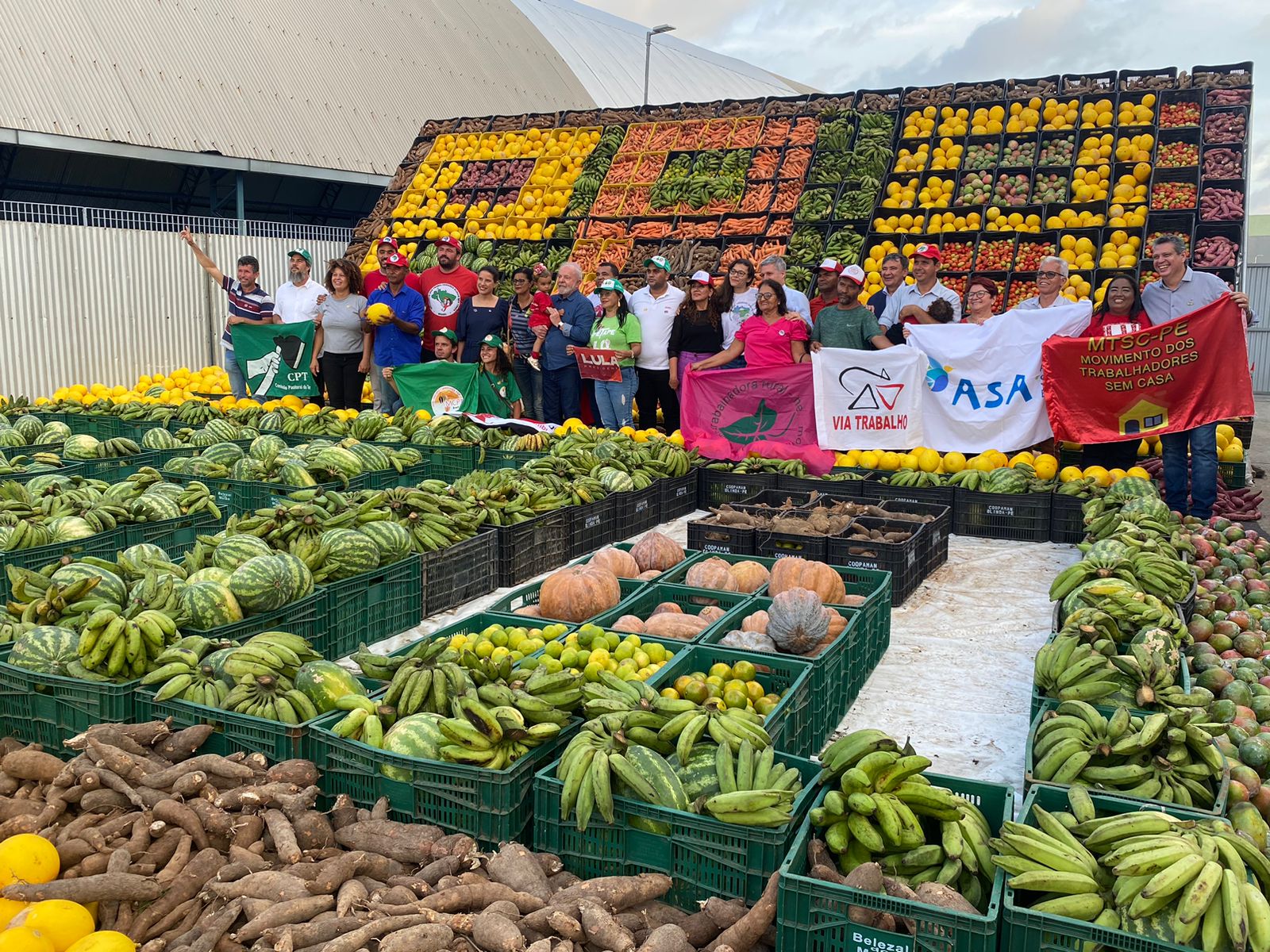 Em Pernambuco, Lula recria oficialmente Programa de Aquisição de Alimentos (PAA)