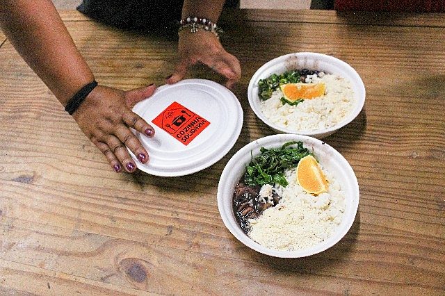 Cozinhas Solidárias poderão servir 1,1 milhão de refeições por mês com novo decreto de Lula