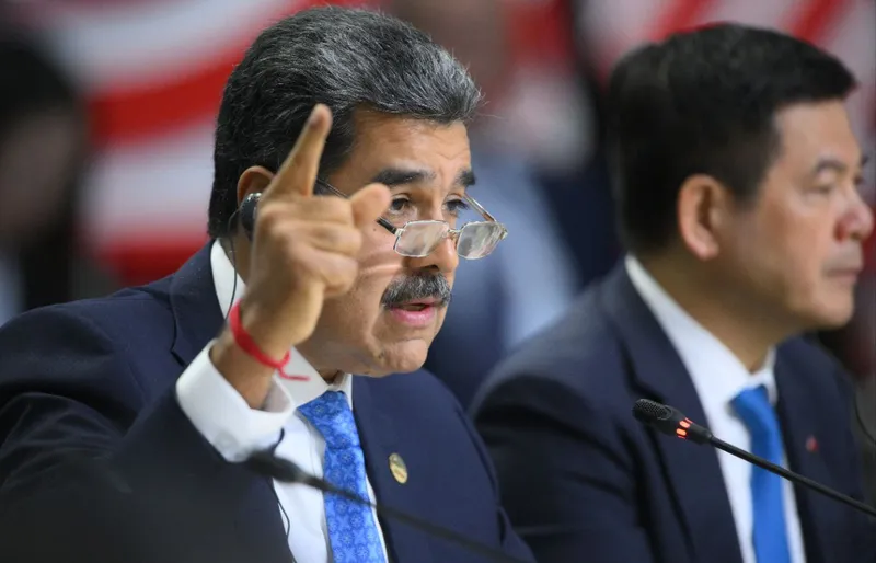 Informe Conjuntura Internacional: A Venezuela volta a ser manchete