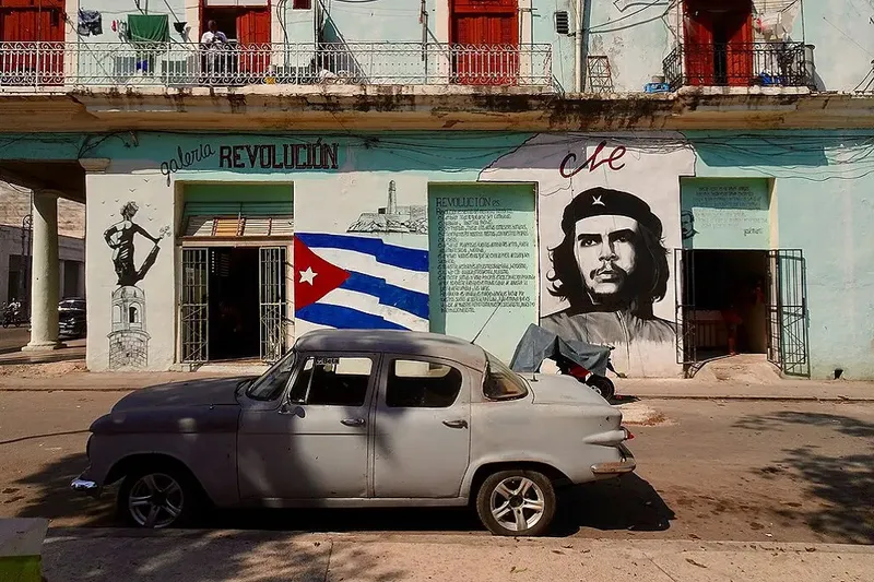 Revolução Cubana chega aos 66 anos com resistência e reflexão sobre futuro do socialismo