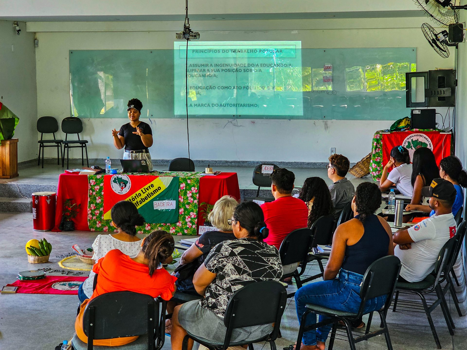 Jornada de Alfabetização do MST inicia formação de educadores(as) populares em Alagoas