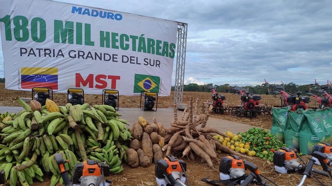 Brazil’s MST joins hands with Venezuela’s commune movement in food sovereignty project