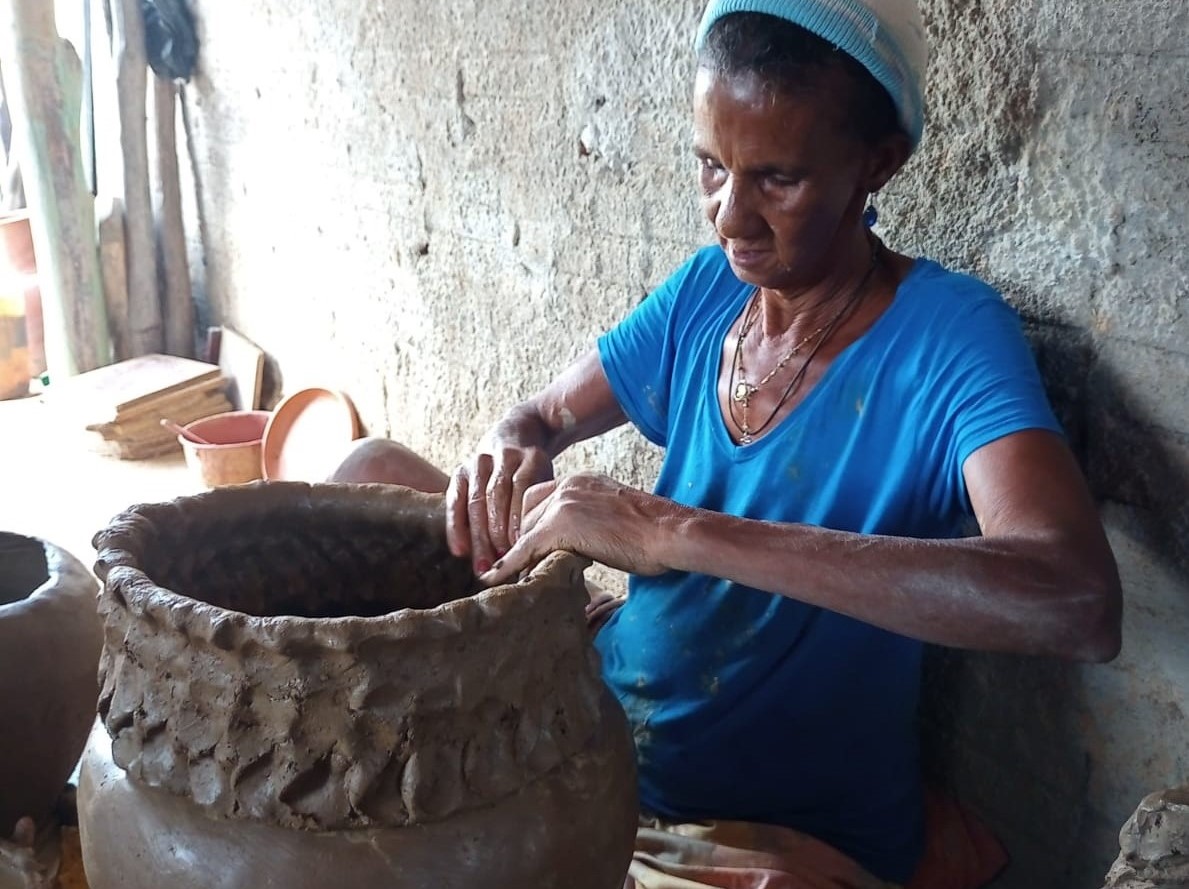 Artesanato do Jequitinhonha: As raízes mineiras na Feira Nacional do MST