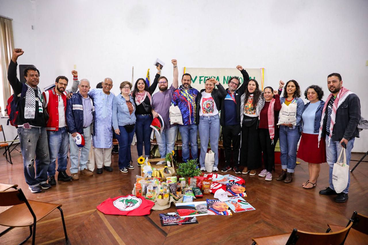 MST fomenta solidariedade entre países na 5ª Feira Nacional da Reforma Agrária