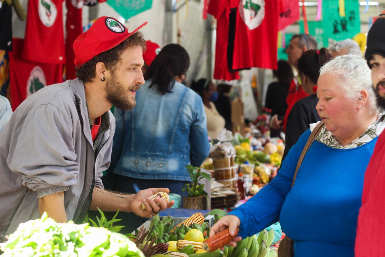 Feira Nacional da Reforma Agrária chega à 6ª edição com mais de 2 mil variedades de alimentos