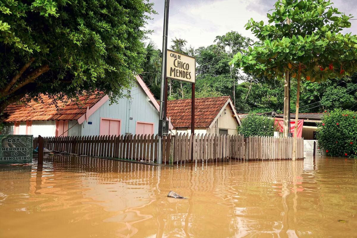 Extremos climáticos na Amazônia e o desafio do bem viver