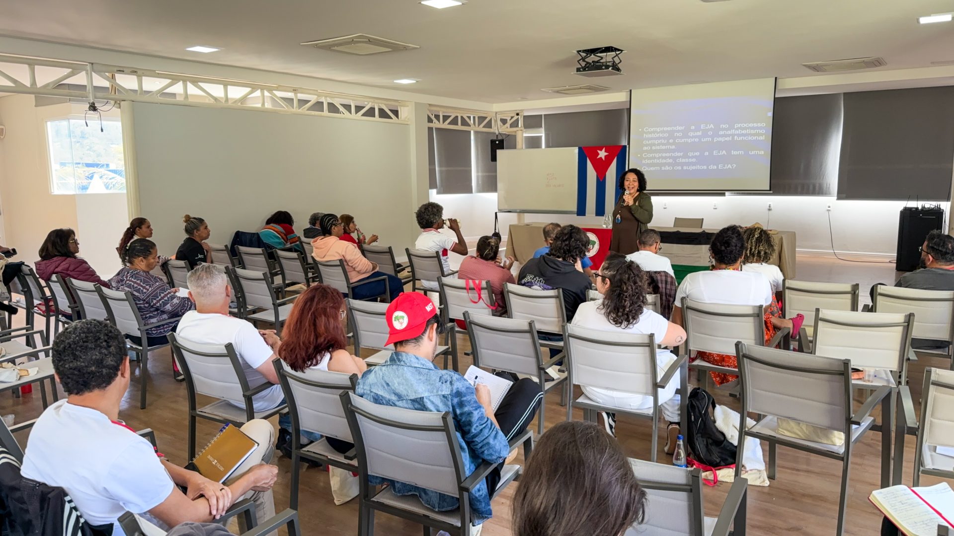 Alfabetização popular chega ao interior de São Paulo com método cubano “Sim, Eu Posso”