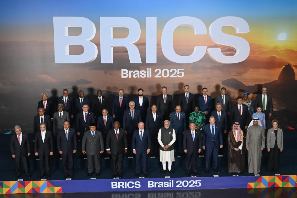 BRICS: de sigla de mercado a bloco político que redesenha a ordem global