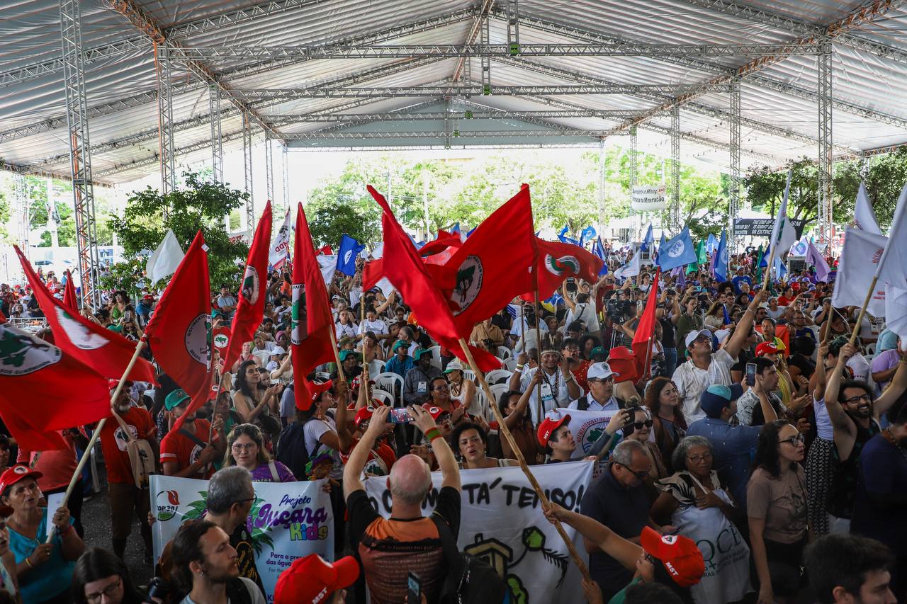 “Unificar nossas forças e enfrentar o inimigo comum”, declara Cúpula dos Povos