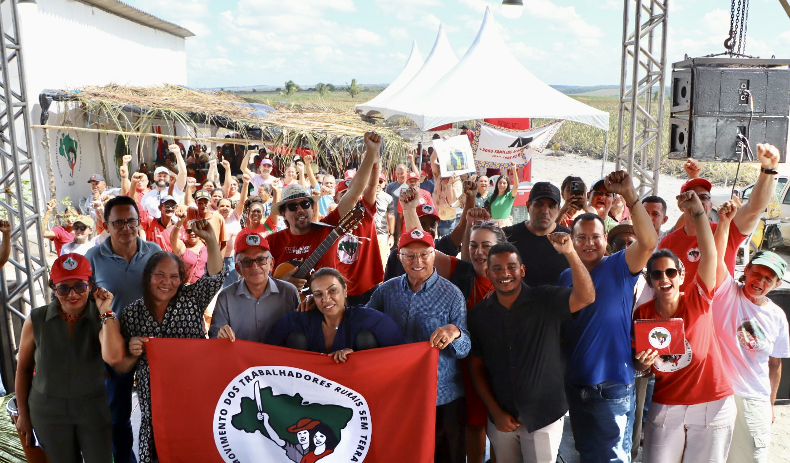 323 Famílias Sem Terra rompem com o latifúndio canavieiro e conquistam assentamento em Pedras de Fogo
