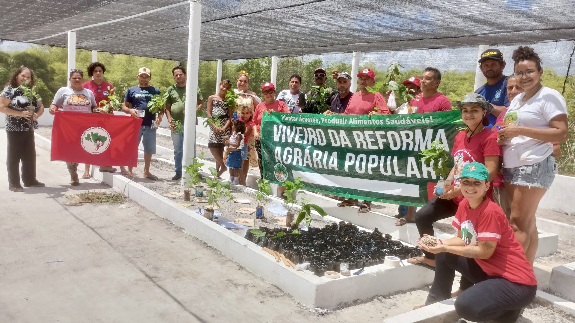 MST realiza ação de plantio no acampamento Arcanjo Belarmino, em Pedras de Fogo na PB