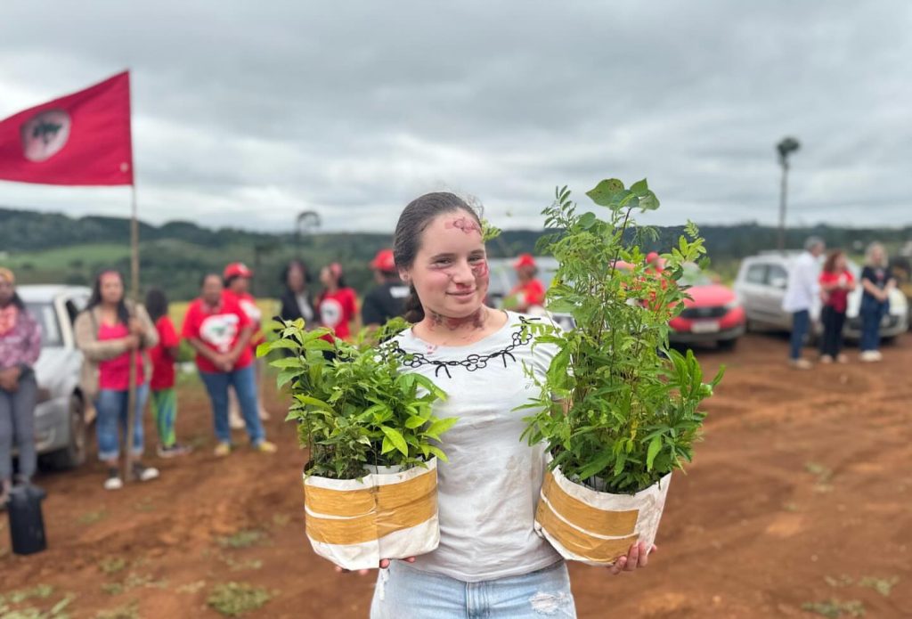 Plantar alimentos, proteger a vida: a disputa ambiental nas eleições de 2026